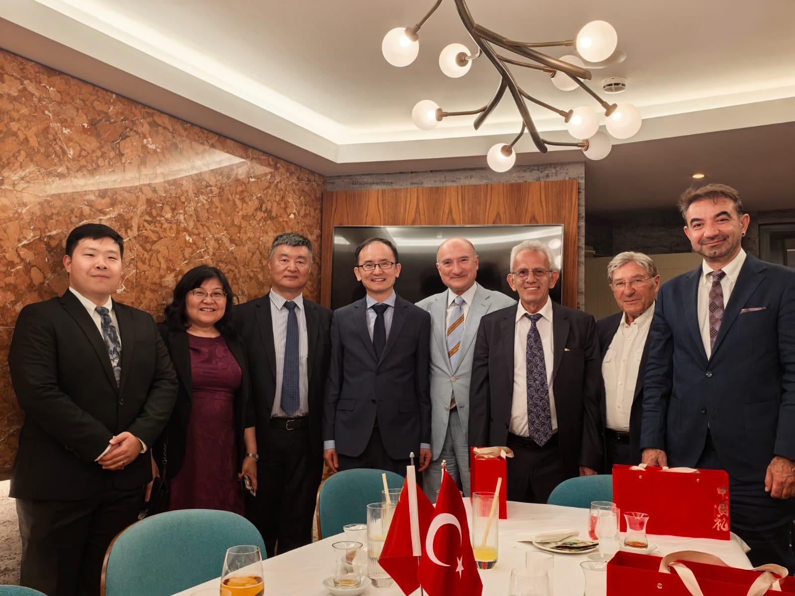 Türk-Çin Dostluk Yemeği